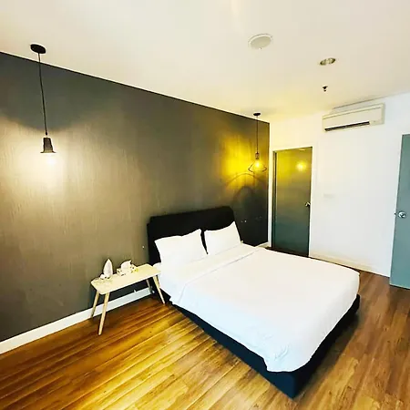 The Summer Suite Klcc By Family Home